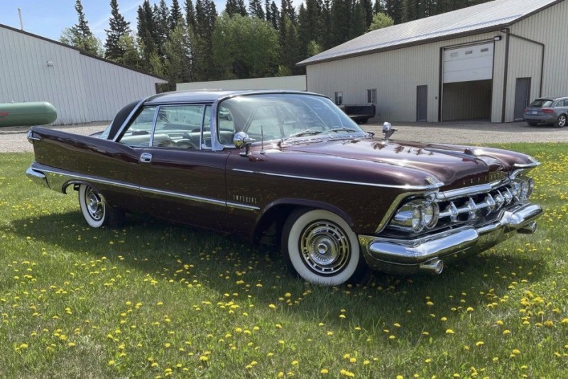 1959_chrysler_imperial-silvercrest-landau-coupe_f1a52a57-b375-4530-932e-cf7cda684308-45653.jpg